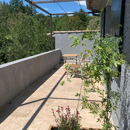 L'auberge Du Ranc Alojamento de Acomodação e Pequeno-almoço *