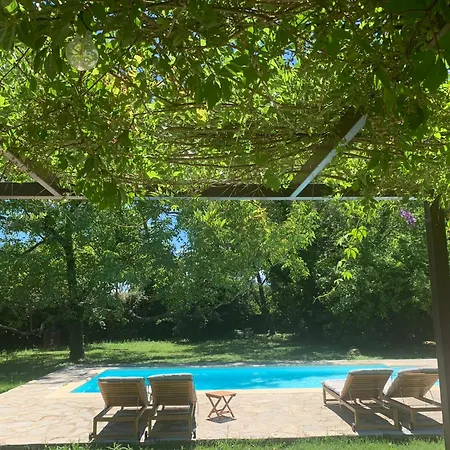 L'auberge Du Ranc Alojamento de Acomodação e Pequeno-almoço