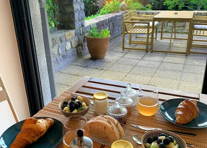 Bed & Breakfast L'auberge Du Ranc 3*